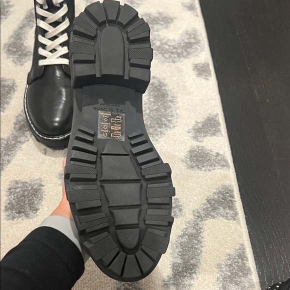 NWOT RAG AND BONE COMBAT BOOTS Size 35 - Picture 4 of 10